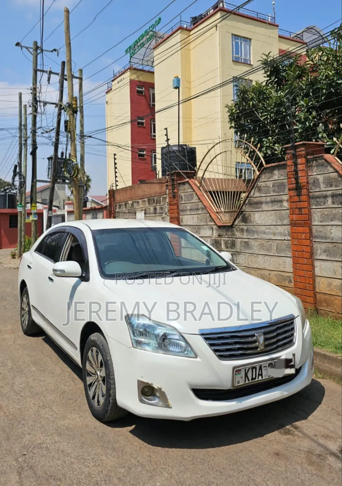 Toyota Premio 2013 White