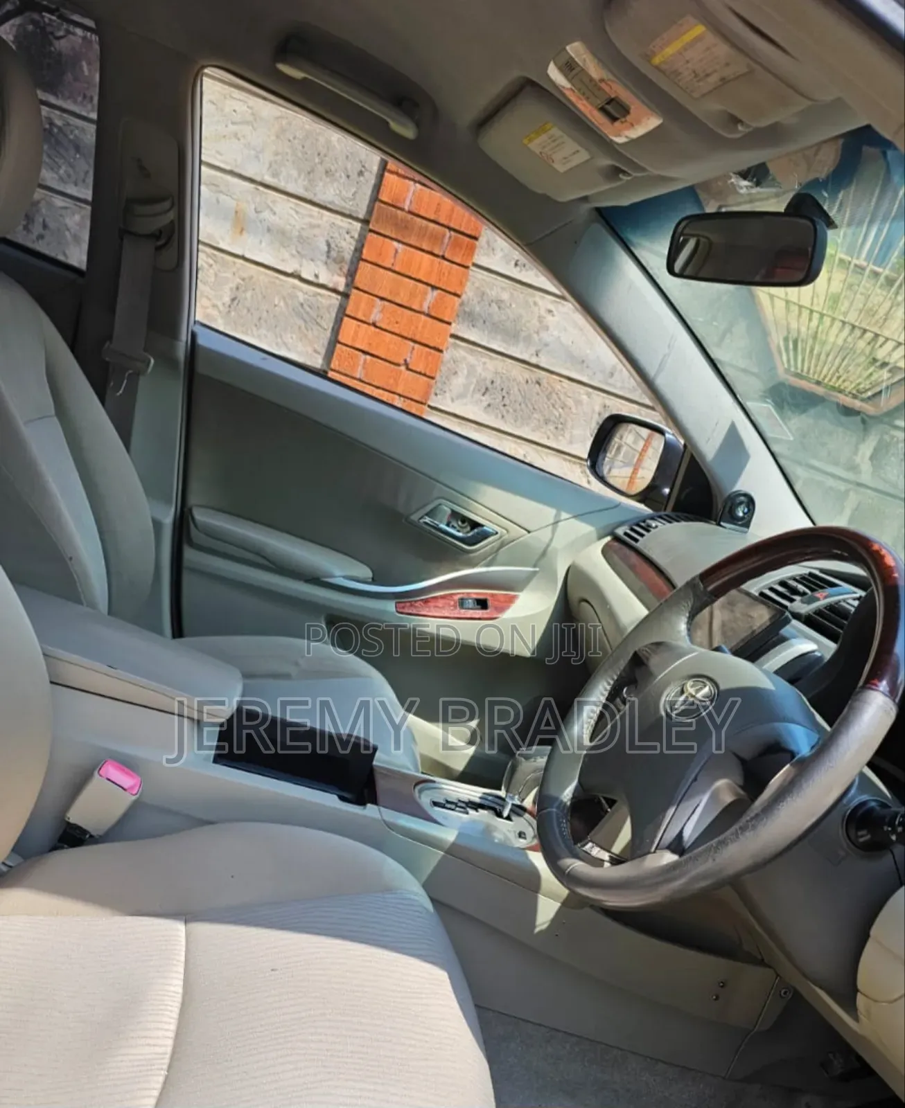 Toyota Premio 2013 White