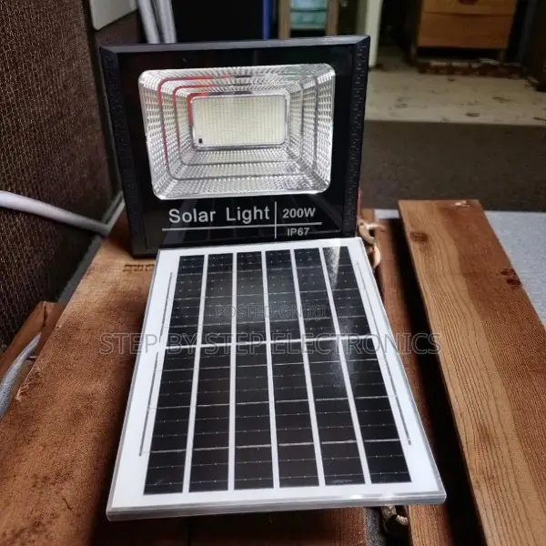 Heavy-Duty 200 Watts Solar Flood Light With Remote Control