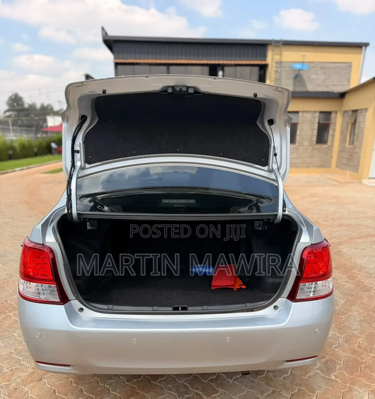 Toyota Axio 2013 Silver