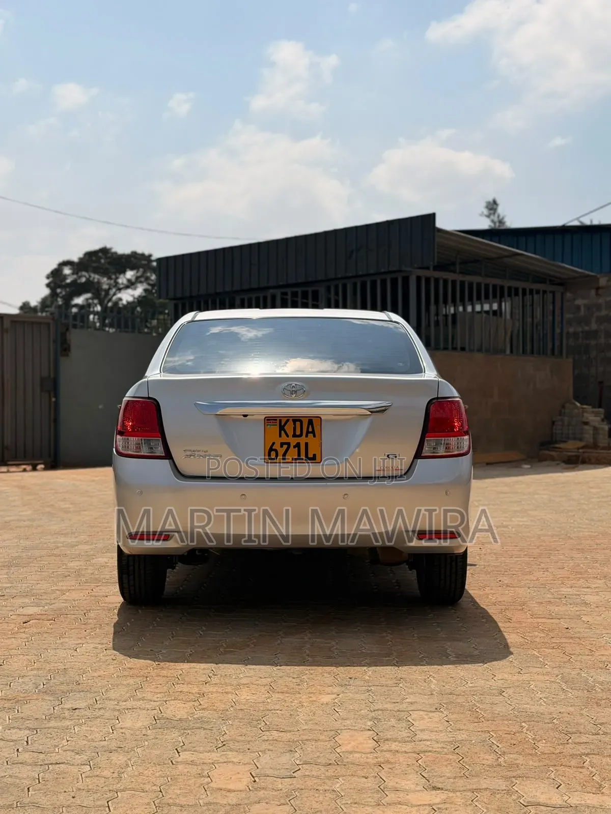 Toyota Axio 2013 Silver