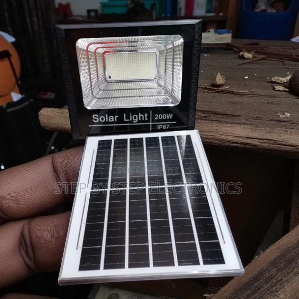 Large Battery 200w Outdoor Security Solar Led Floodlight