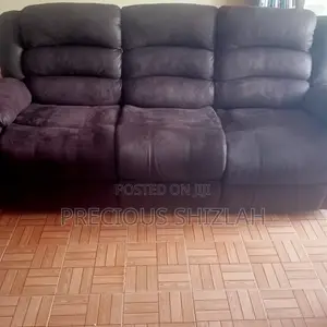 Recliner Seats