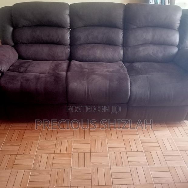 Recliner Seats - thumbnail 3
