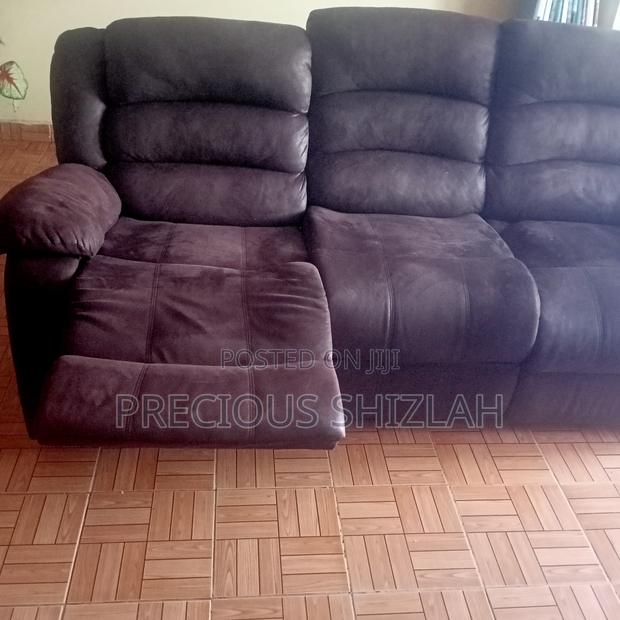 Recliner Seats - thumbnail 4
