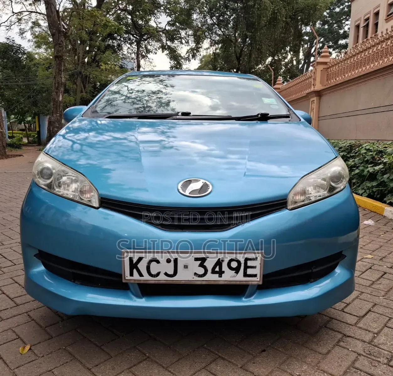 Toyota Wish 2009 Blue