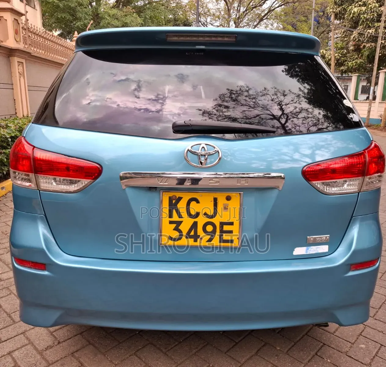 Toyota Wish 2009 Blue