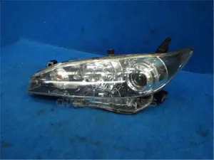 Toyota Wish 2010-2015 Headlight