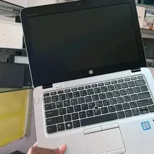 Laptop HP EliteBook 820 G4 8GB Intel Core i5 SSD 256GB