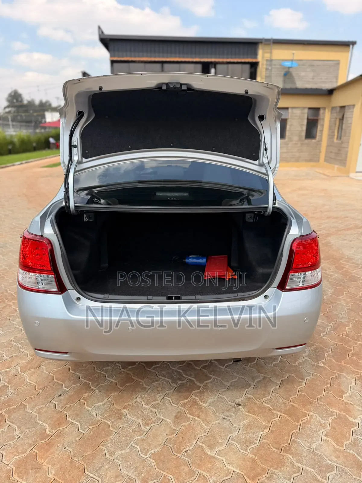 Toyota Axio 1.5 G 2WD 2013 Silver
