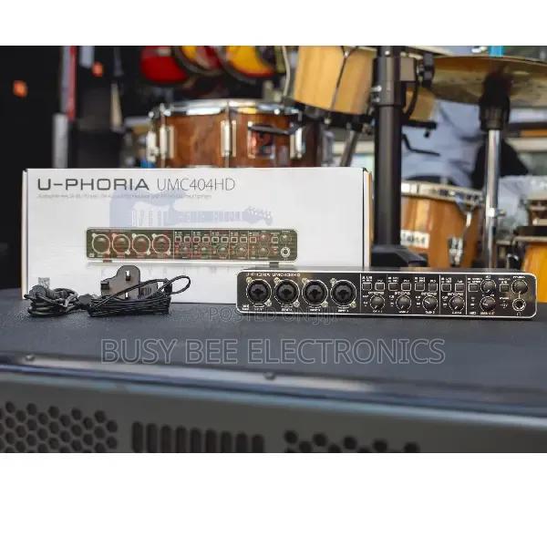Behringer U-Phoria Umc404hd - thumbnail 3
