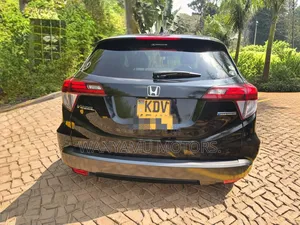 Honda Vezel 2018 Black