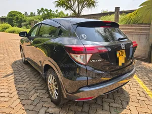 Honda Vezel 2018 Black
