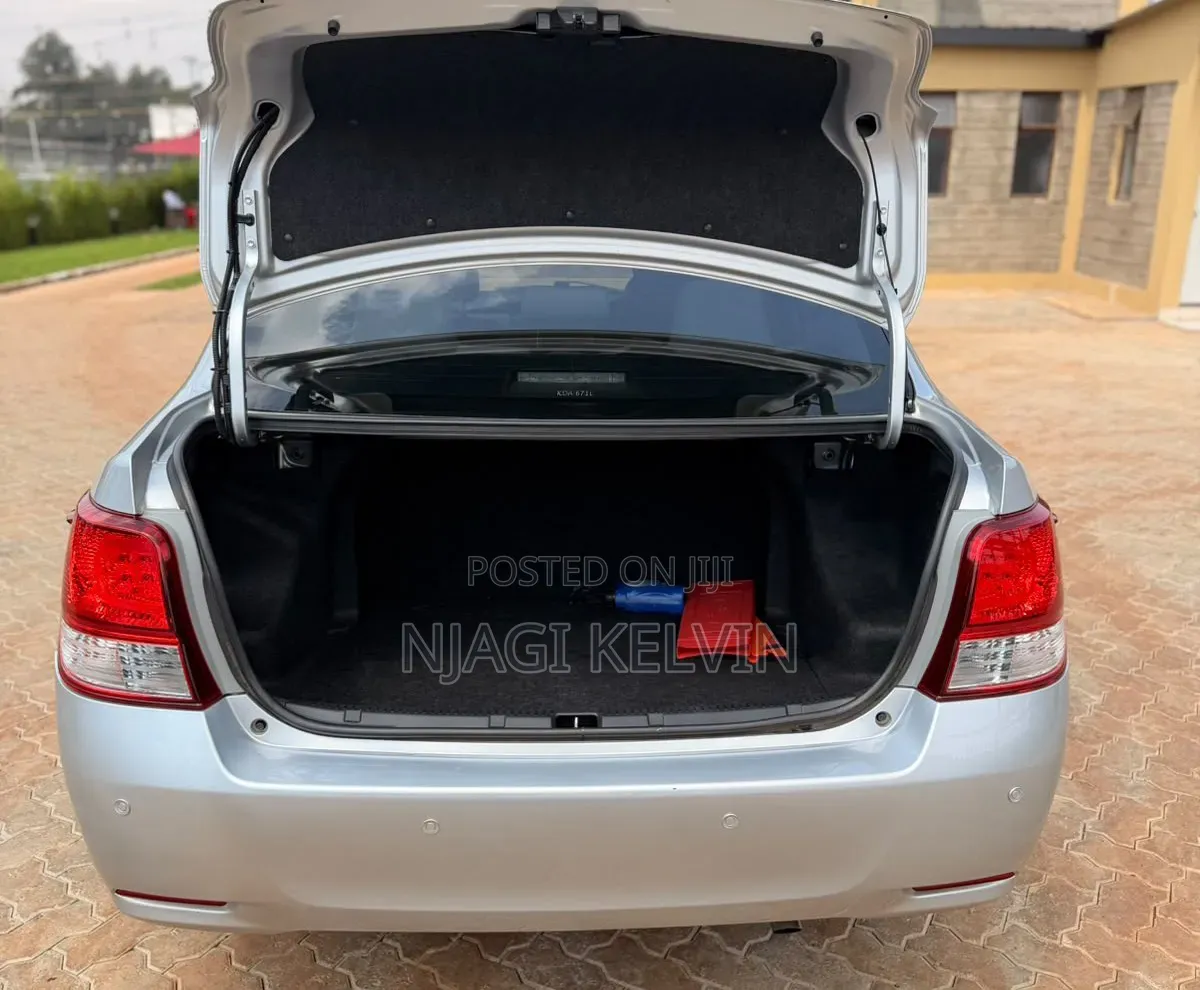 Toyota Axio 1.5 G 2WD 2013 Silver