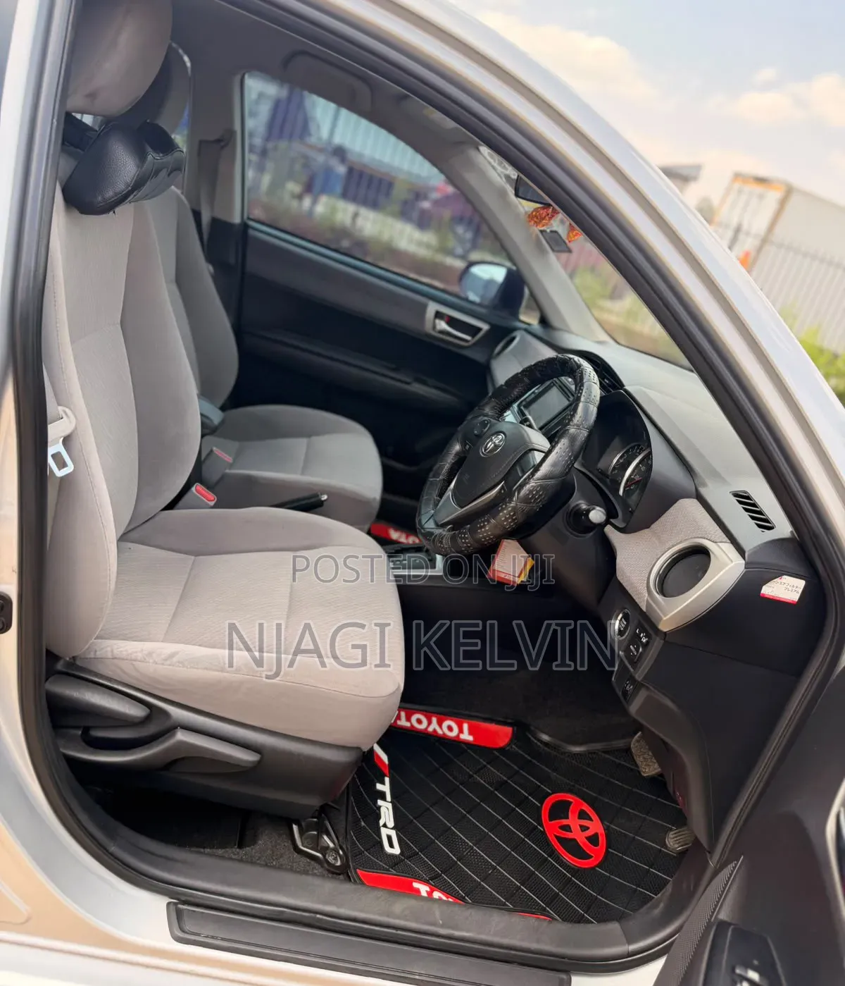 Toyota Axio 1.5 G 2WD 2013 Silver