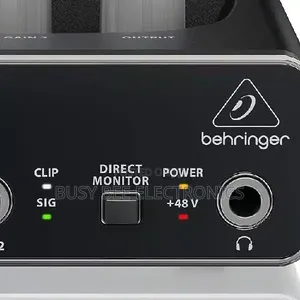 Behringer U-Phoria UM2