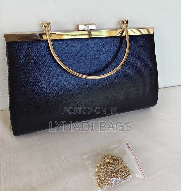 Evening Socialite Clutch - thumbnail 8