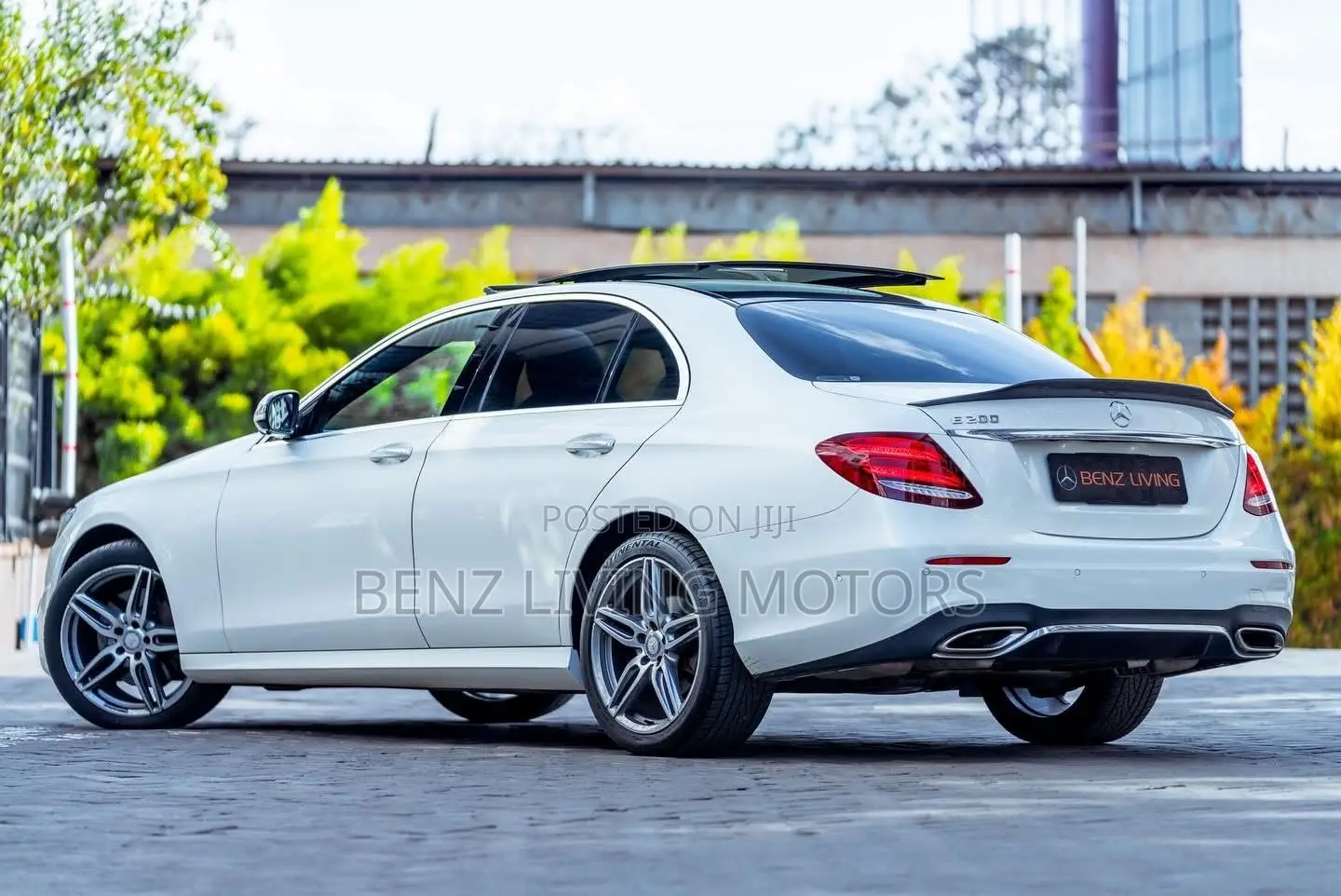 Mercedes-Benz E200 2016 White