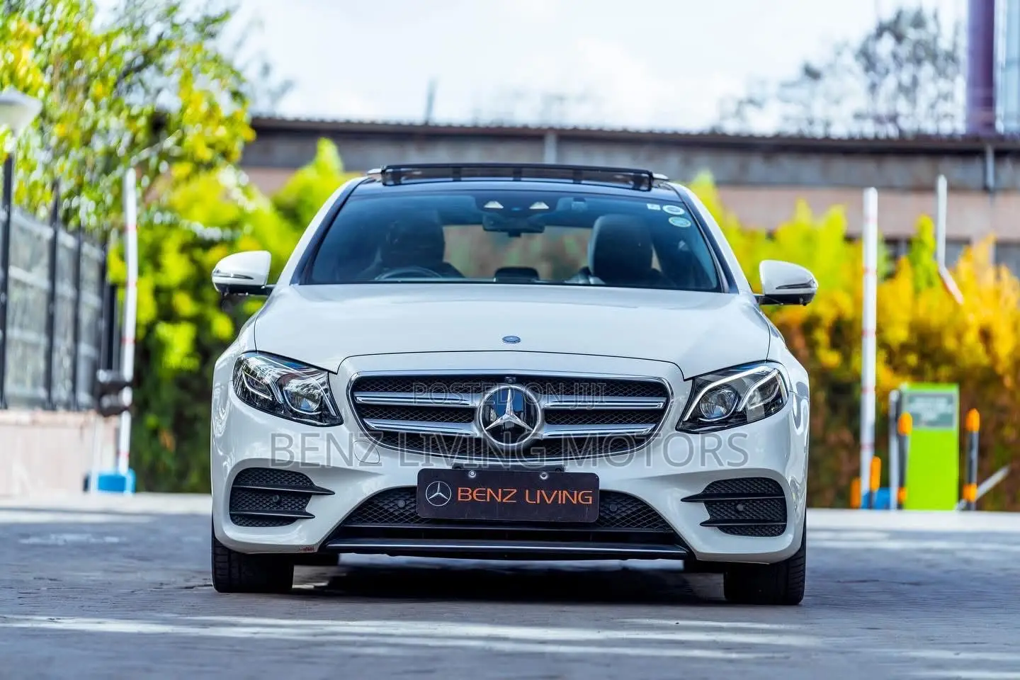 Mercedes-Benz E200 2016 White