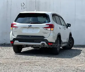Subaru Forester 2020 Pearl