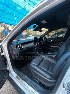 Mercedes-Benz GLA-Class 2019 White
