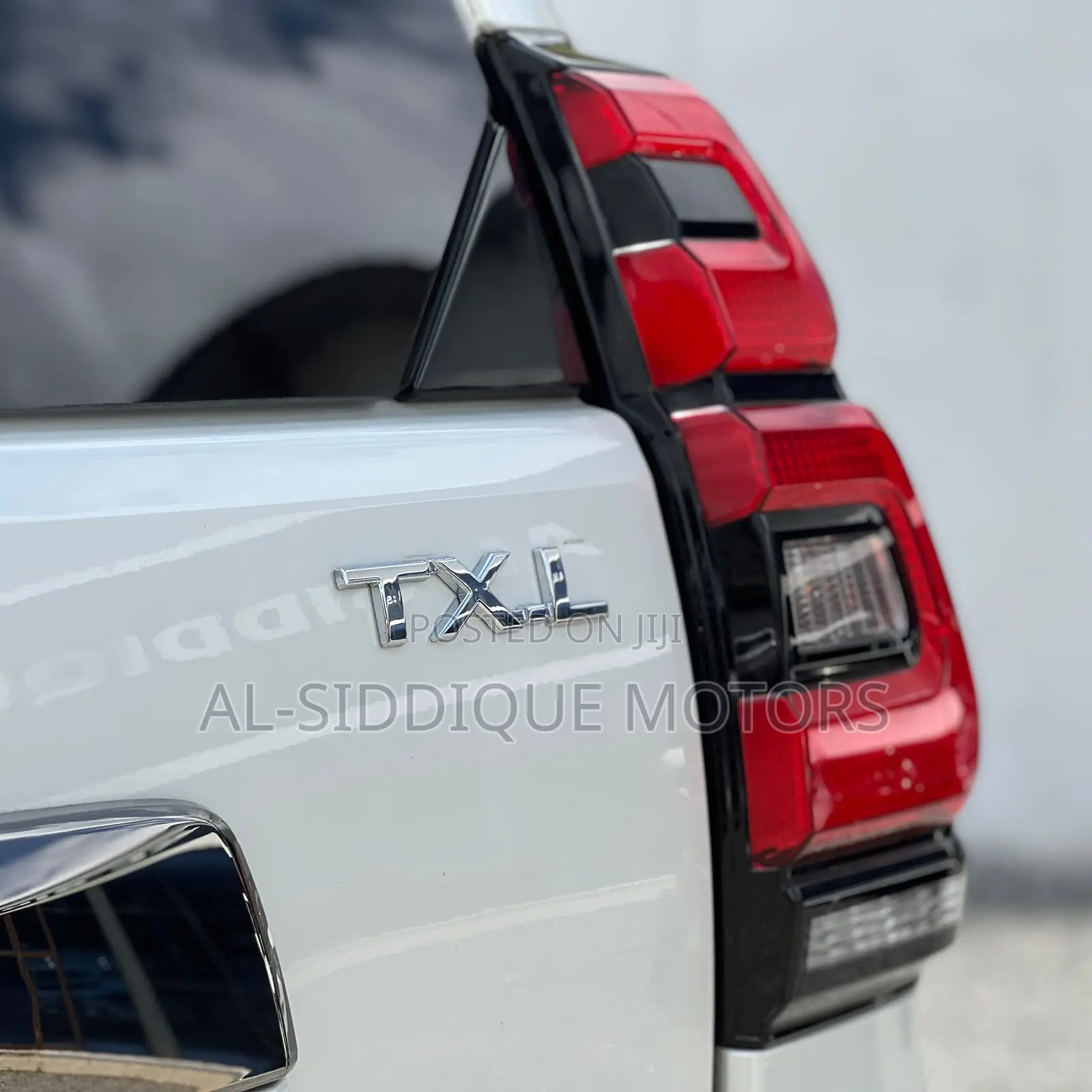Toyota Land Cruiser Prado 2.7 2020 Pearl