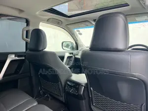 Toyota Land Cruiser Prado 2.7 2020 Pearl