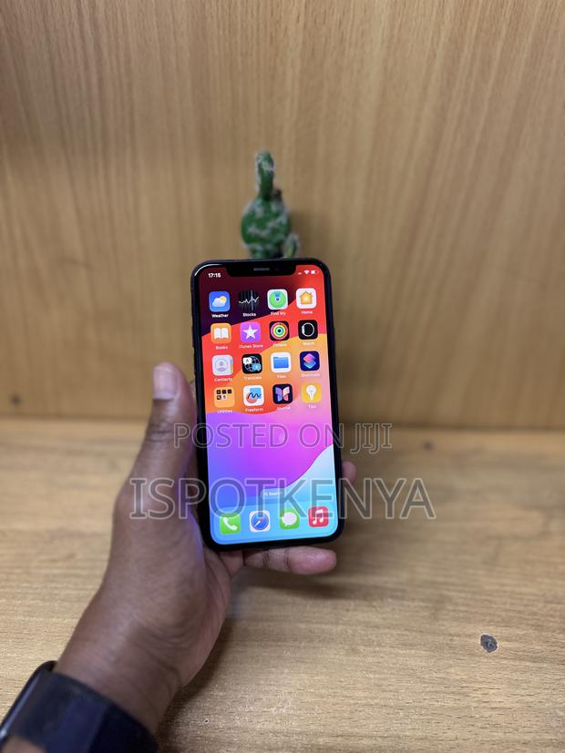 Apple iPhone 11 Pro 64 GB Green - thumbnail 3