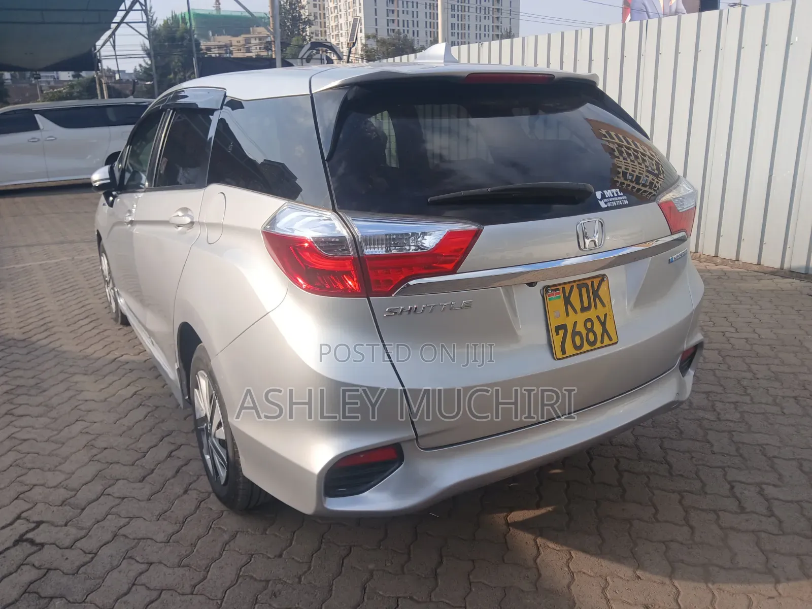 Honda Fit Shuttle 2015 Silver