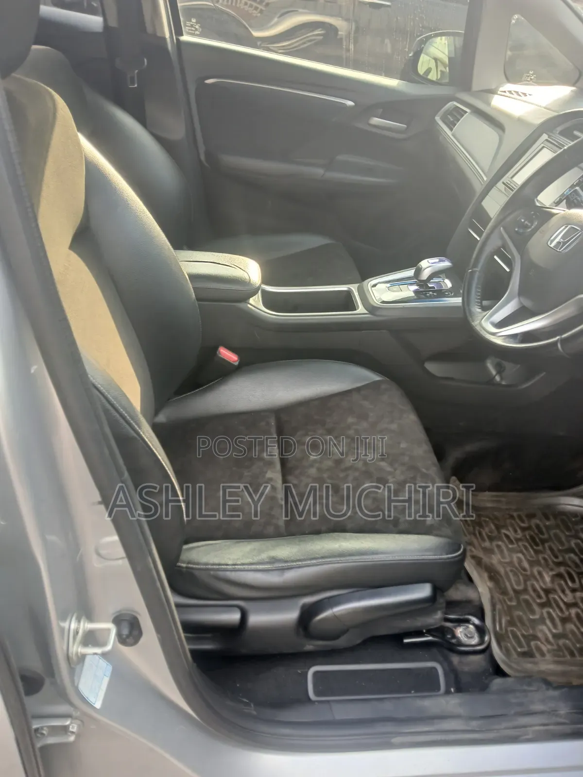 Honda Fit Shuttle 2015 Silver