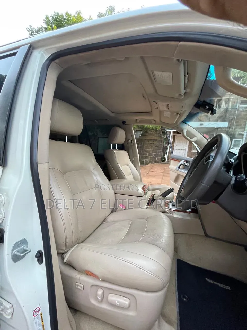 Toyota Land Cruiser Prado 2012 White