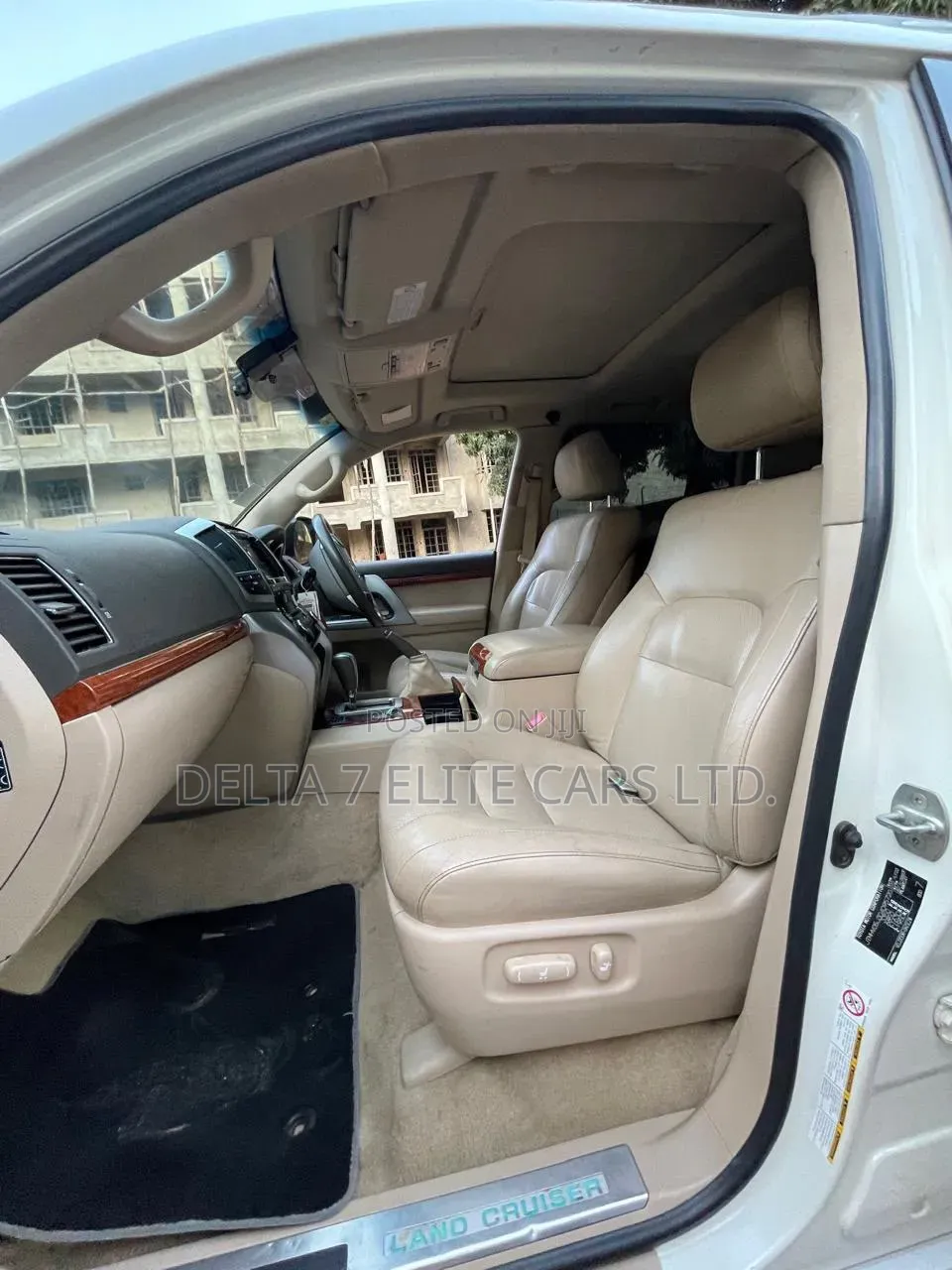 Toyota Land Cruiser Prado 2012 White