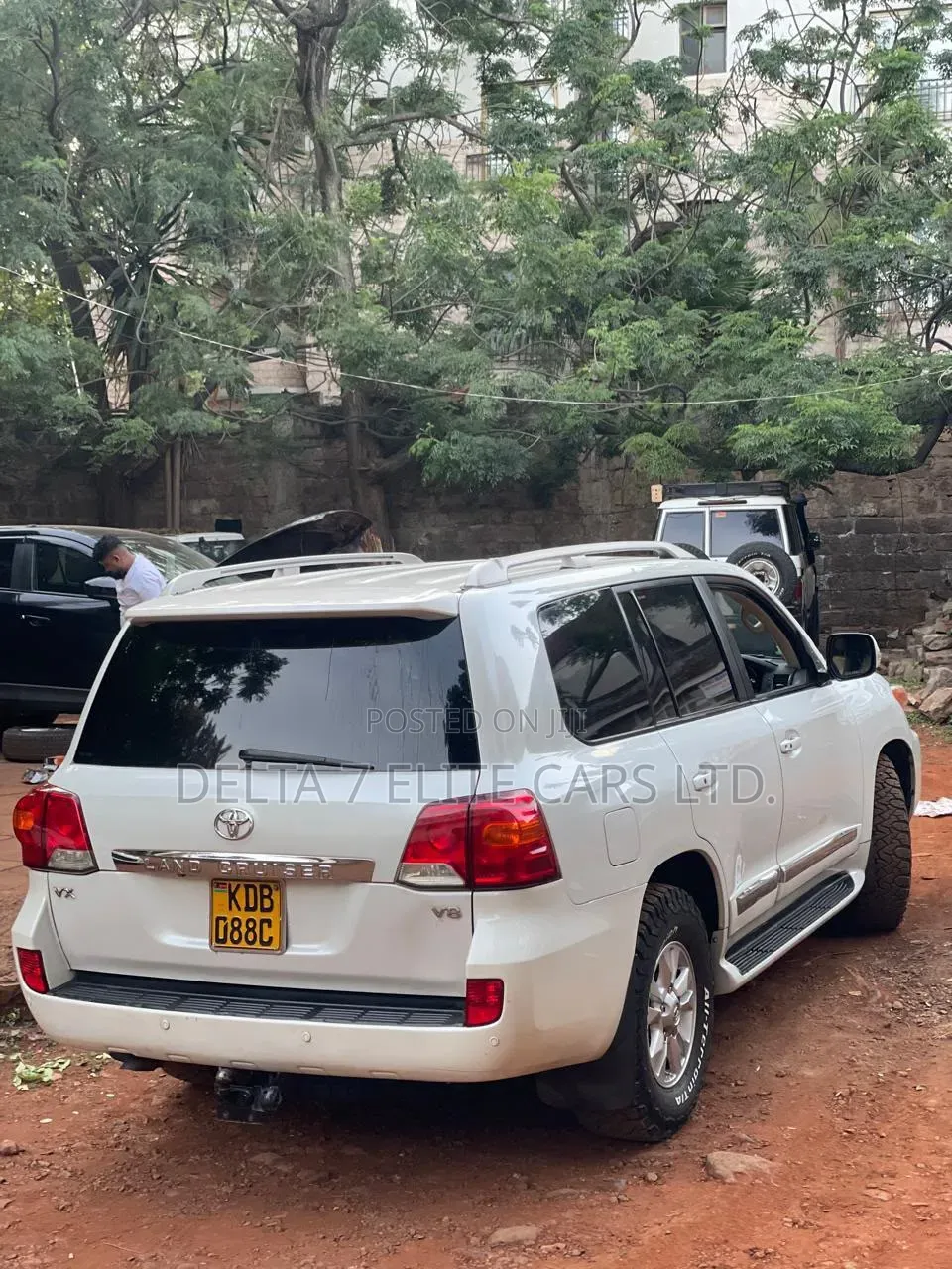 Toyota Land Cruiser Prado 2012 White