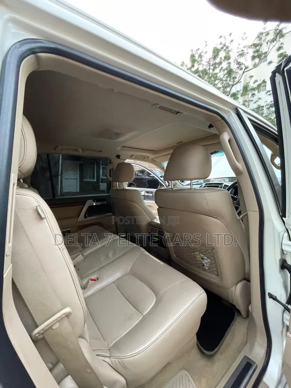 Toyota Land Cruiser Prado 2012 White