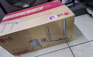 LG LHD647 Home Theater System 1000watts M