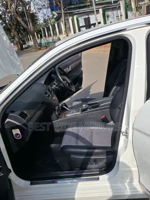 Mercedes-Benz C200 2010 White