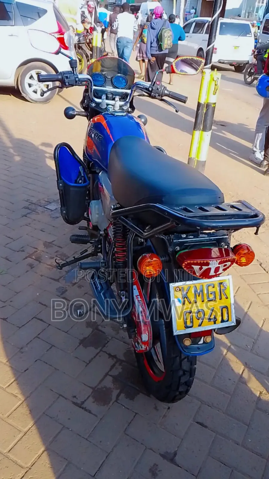 Bajaj Boxer 150 UG 2025 Blue