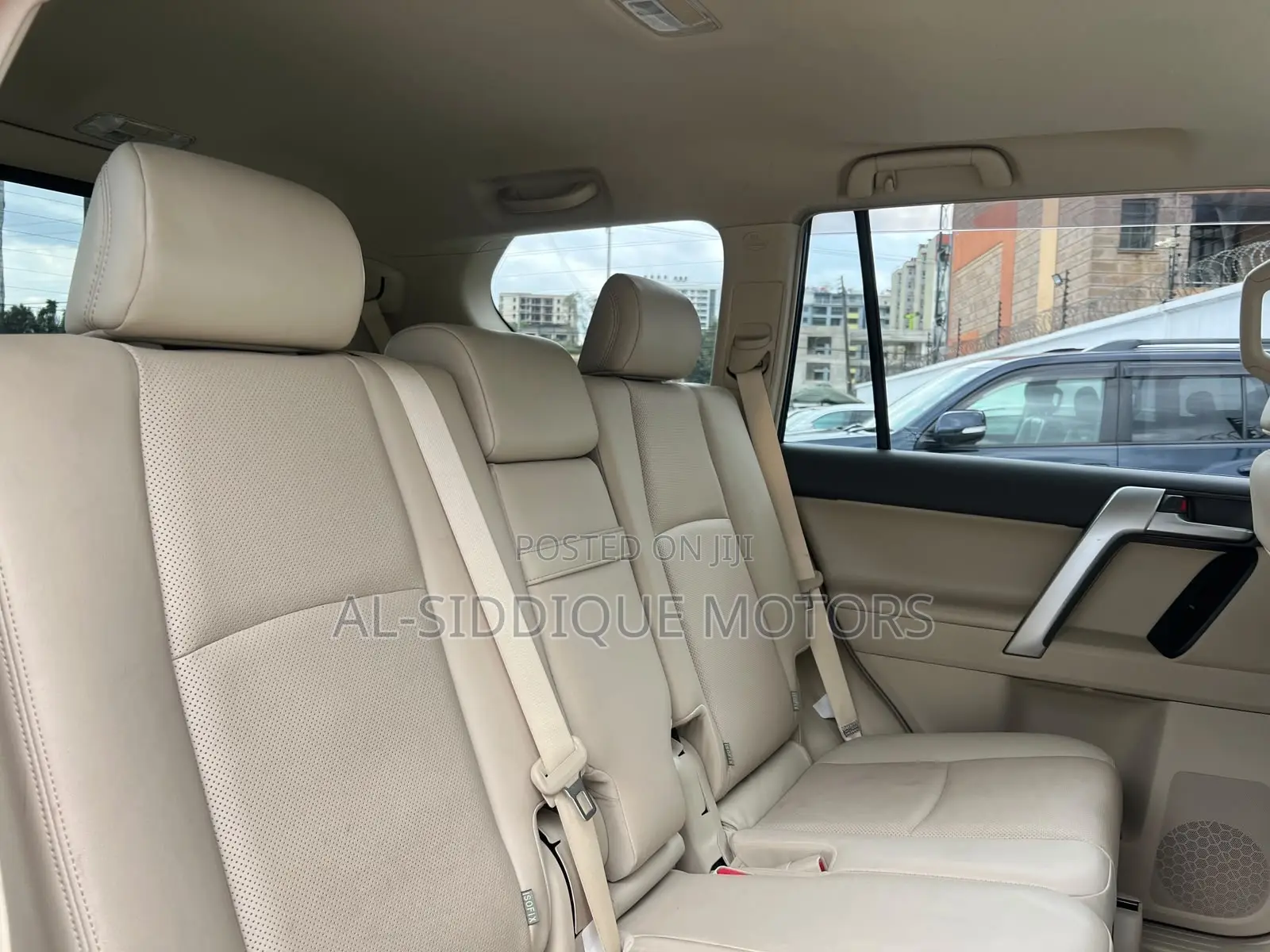 Toyota Land Cruiser Prado 2.7 2021 Pearl