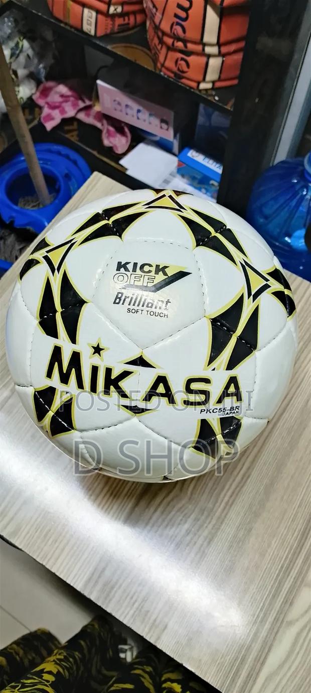 FIFA Approved Size 5 Mikasa Kickoff Football - thumbnail 4