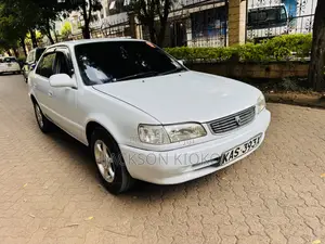 Toyota Corolla Sedan Automatic 1998 Beige