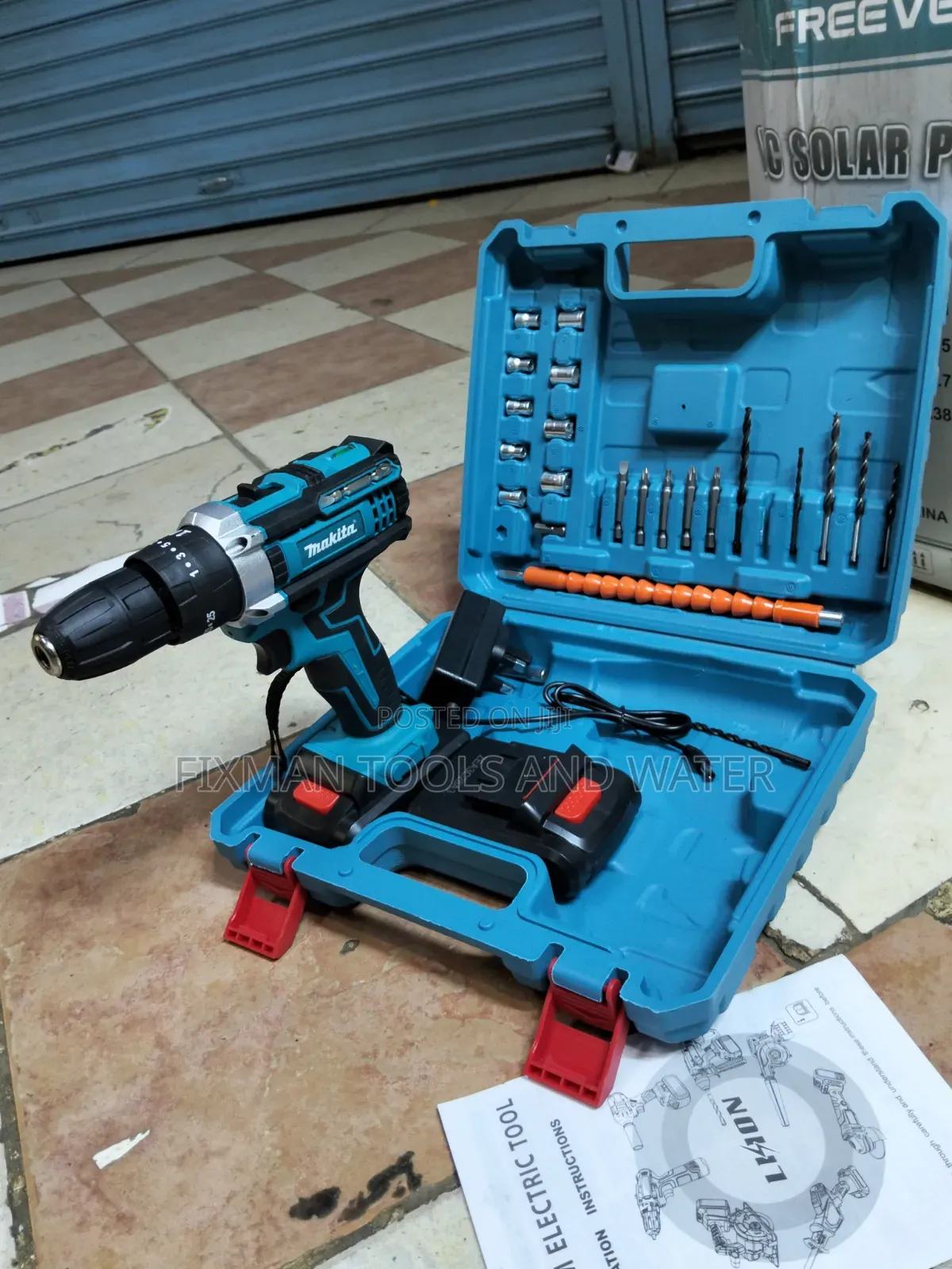 Gypsum Fixing Makita Cordless Drill 2 Battery 48 v Set