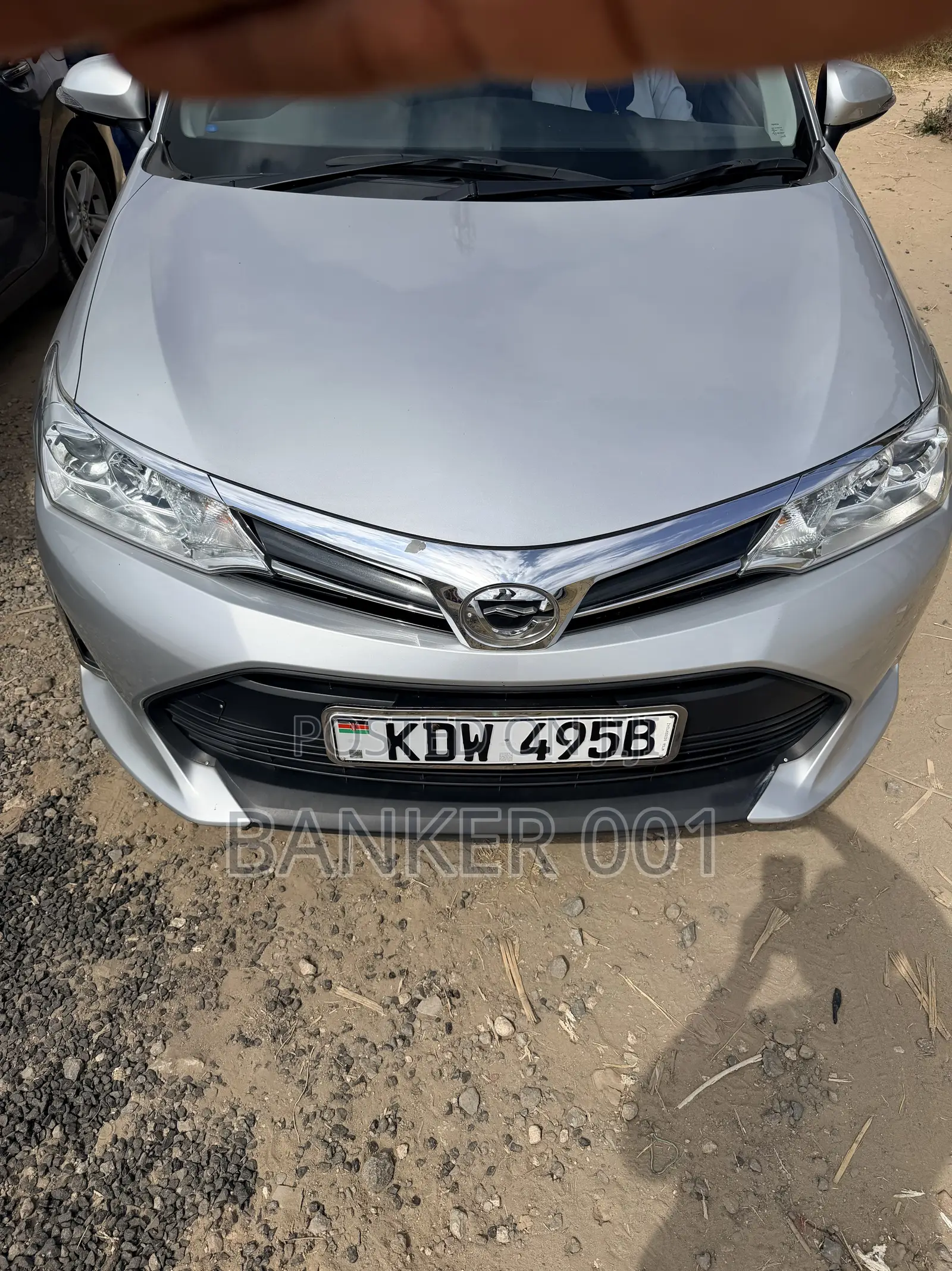 Toyota Axio 2018 Silver