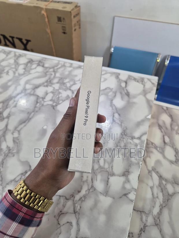 New Google Pixel 9 Pro 128 GB Black - thumbnail 2