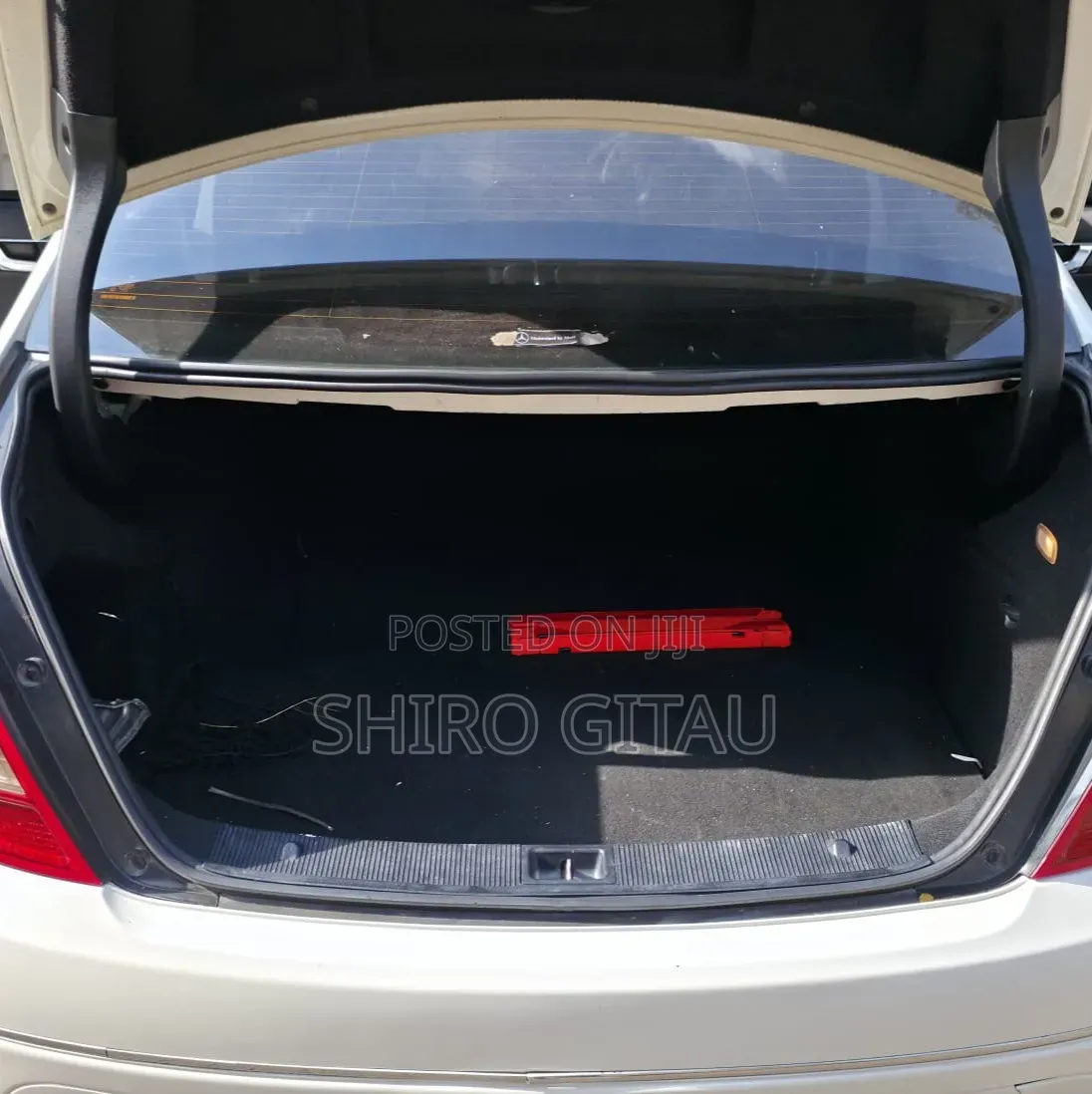 Mercedes-Benz C200 2010 White