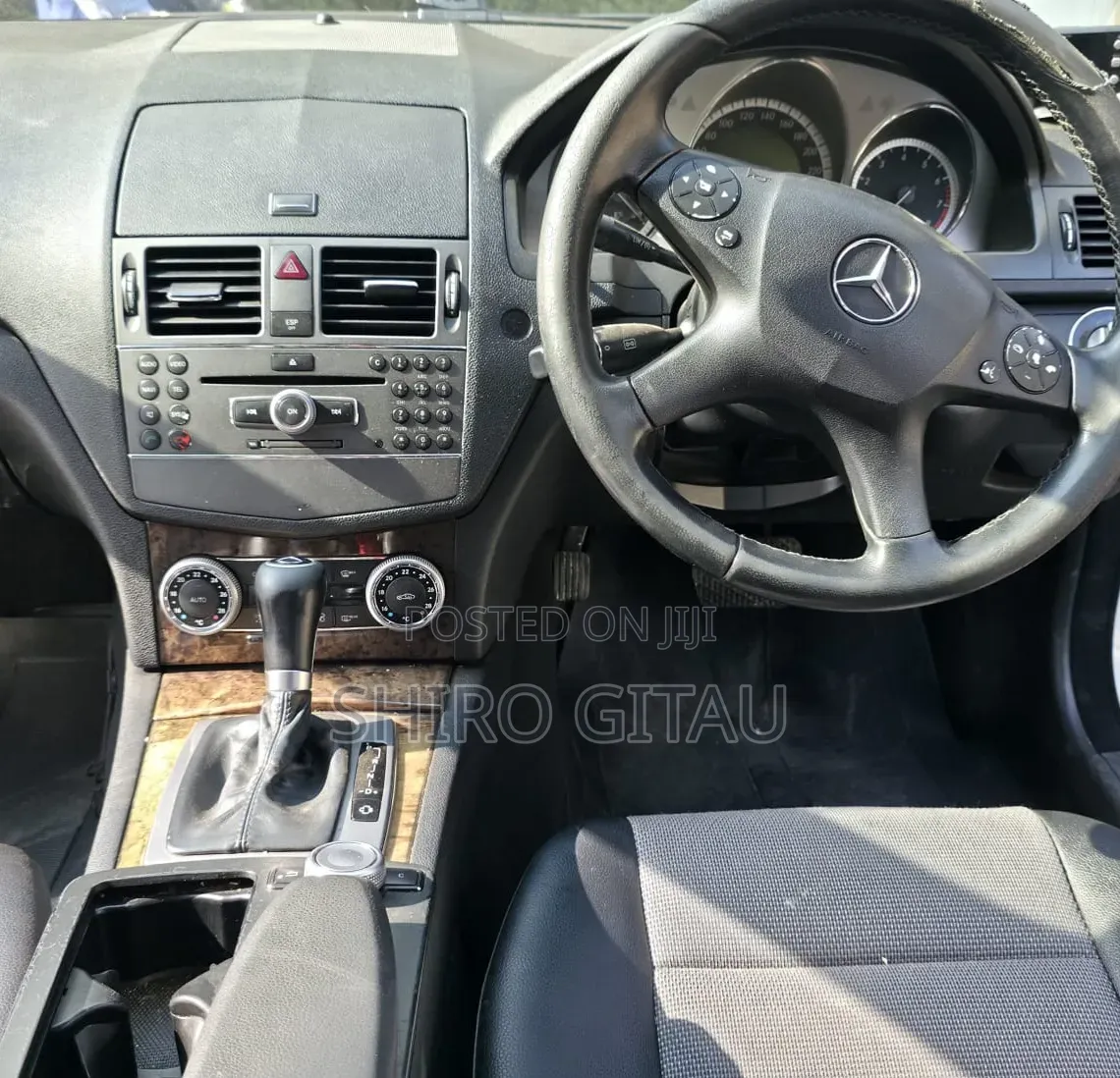 Mercedes-Benz C200 2010 White