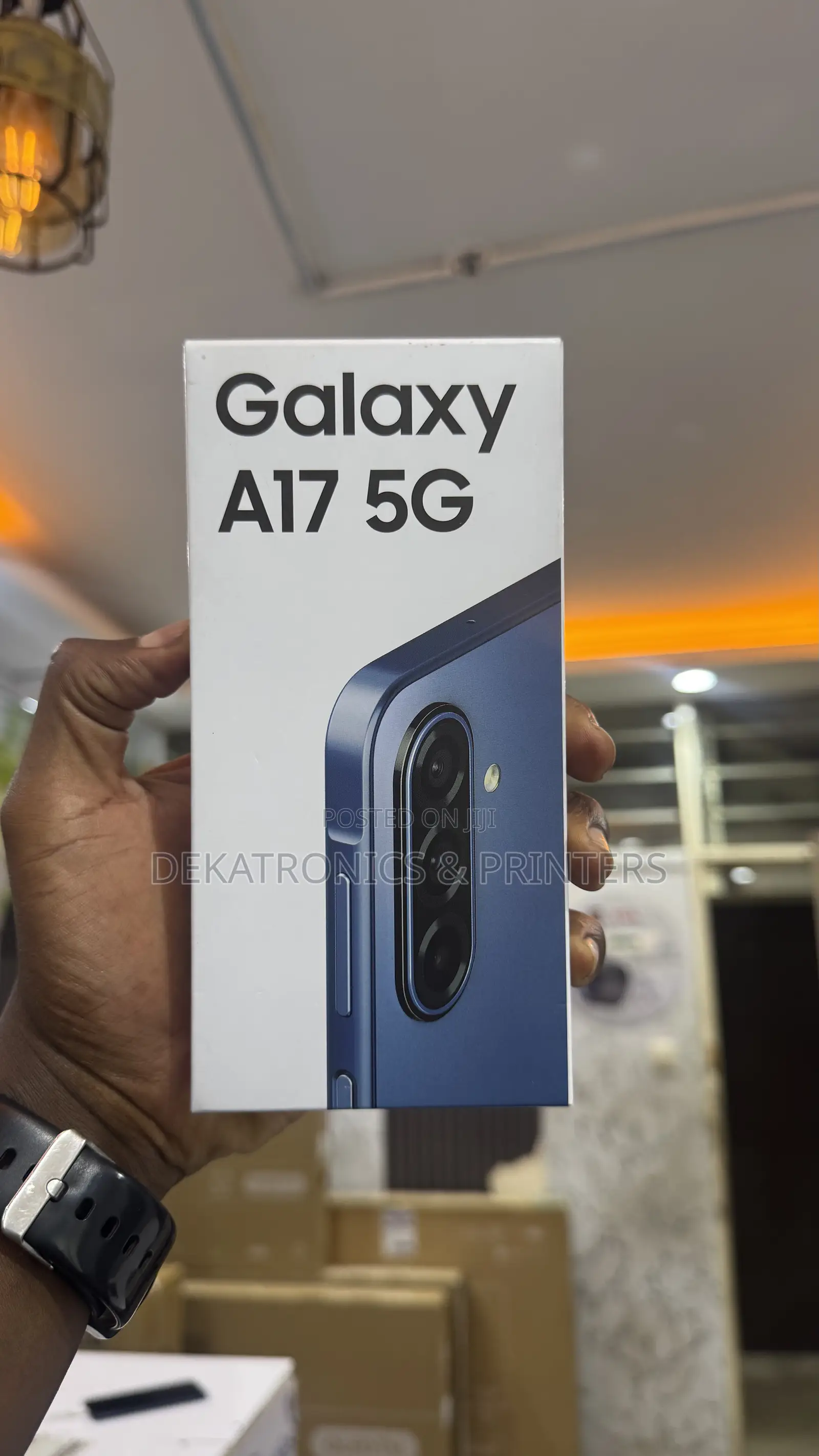 New Samsung Galaxy A17 5G 256 GB Blue
