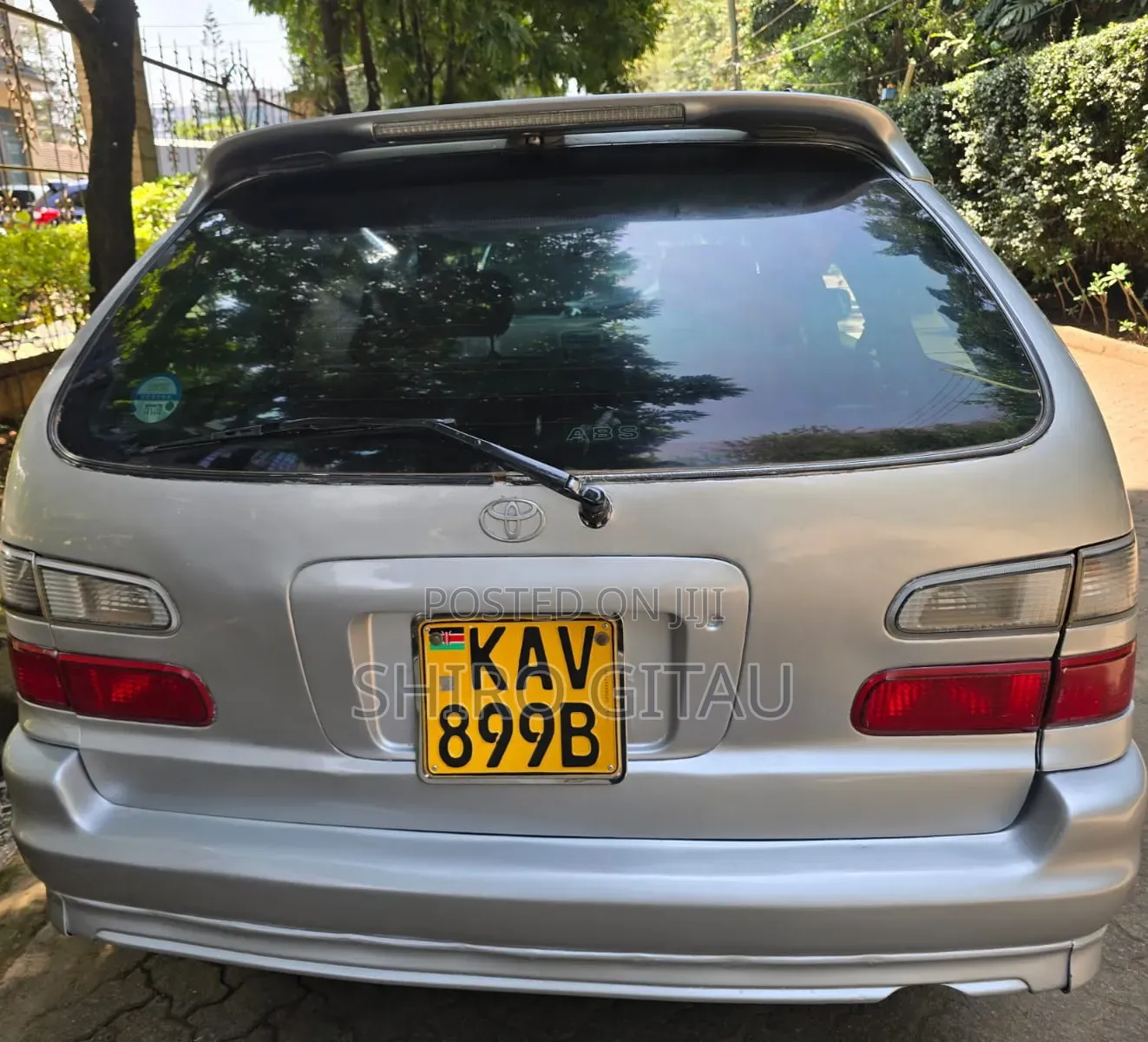 Toyota Corolla 1997 Silver