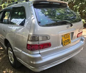 Toyota Corolla 1997 Silver