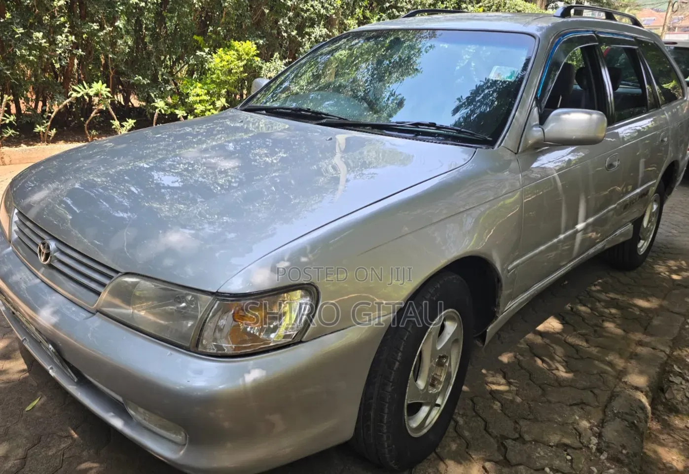 Toyota Corolla 1997 Silver