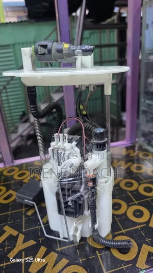 Nissan Advan Fuel Pump